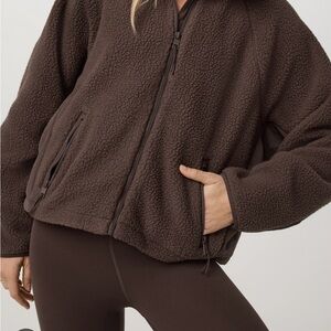 Vuori, women’s alpine jacket, size small, Java